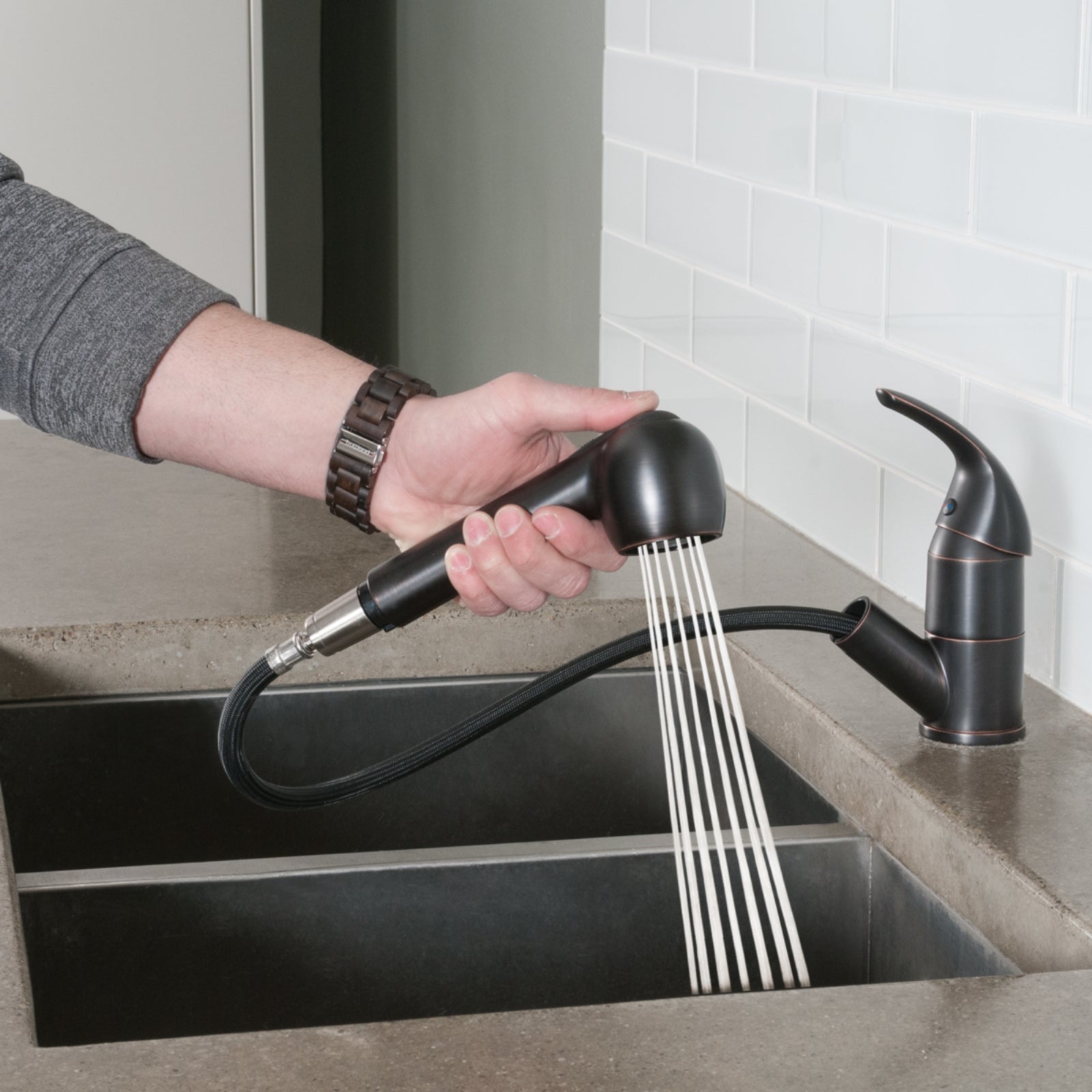 Single-Handle Kitchen Pull Out Sprayer Faucet, Straight, Oil-Rubbed Bronze