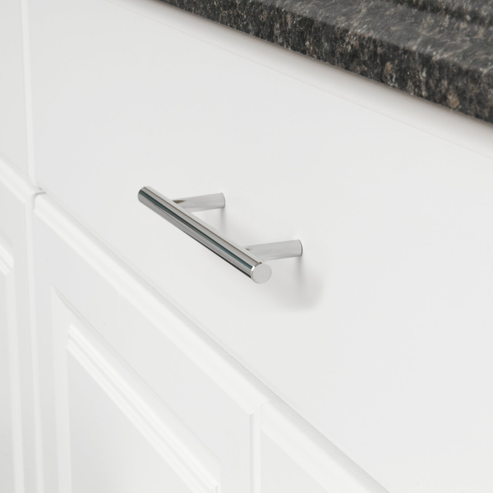 South Main Hardware Euro Bar Cabinet Handle (3/8