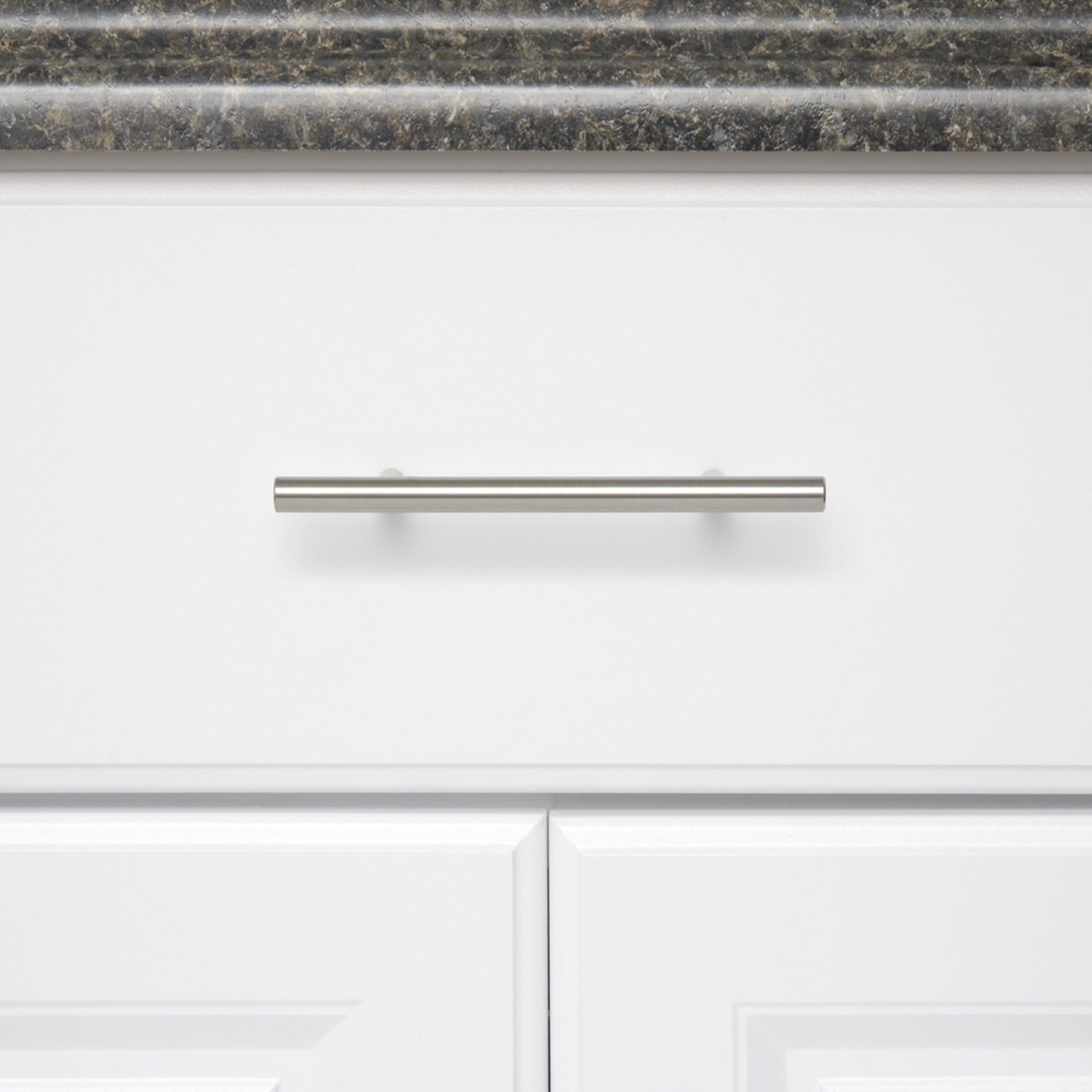 South Main Hardware Euro Bar Cabinet Handle (3/8