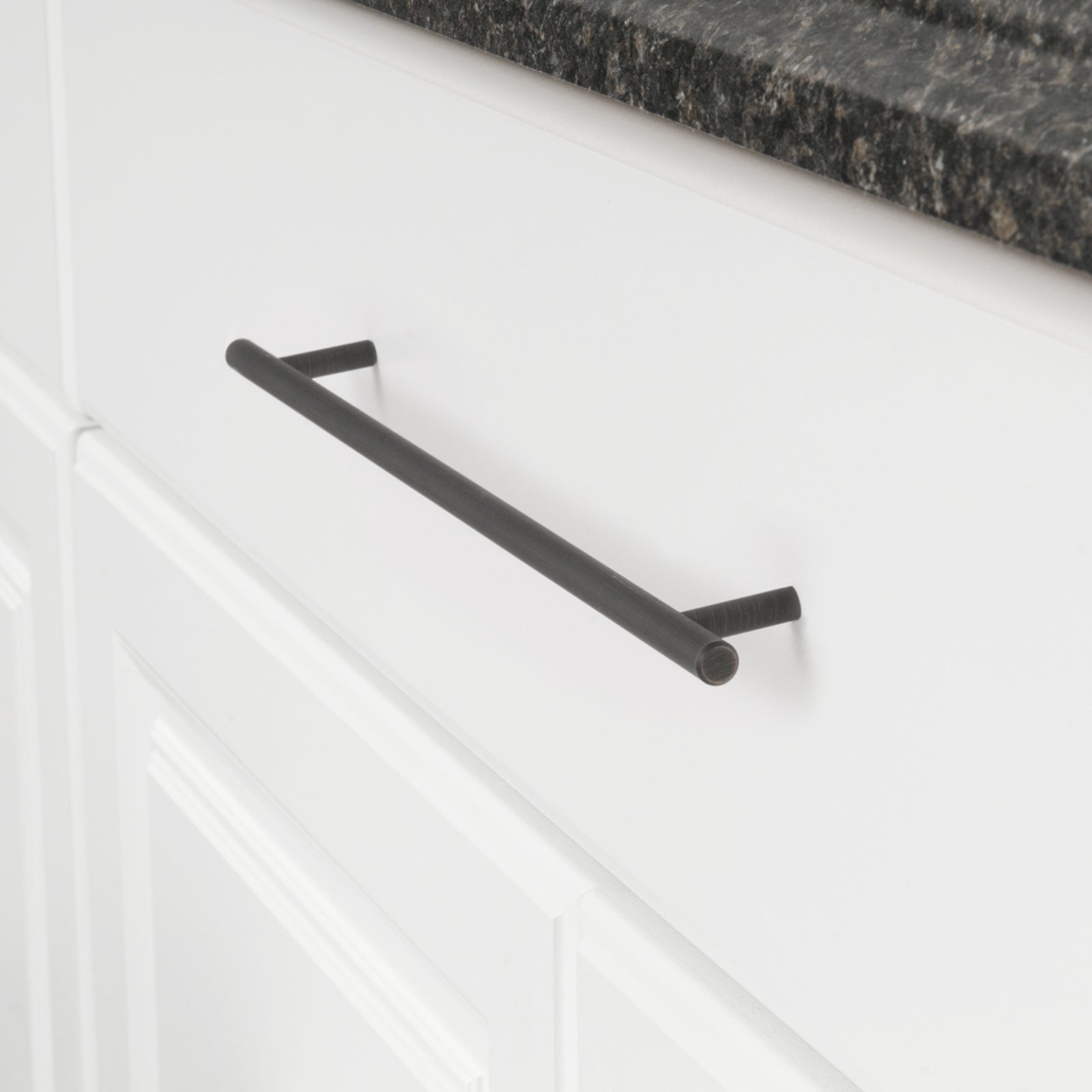 South Main Hardware Euro Bar Cabinet Handle (3/8