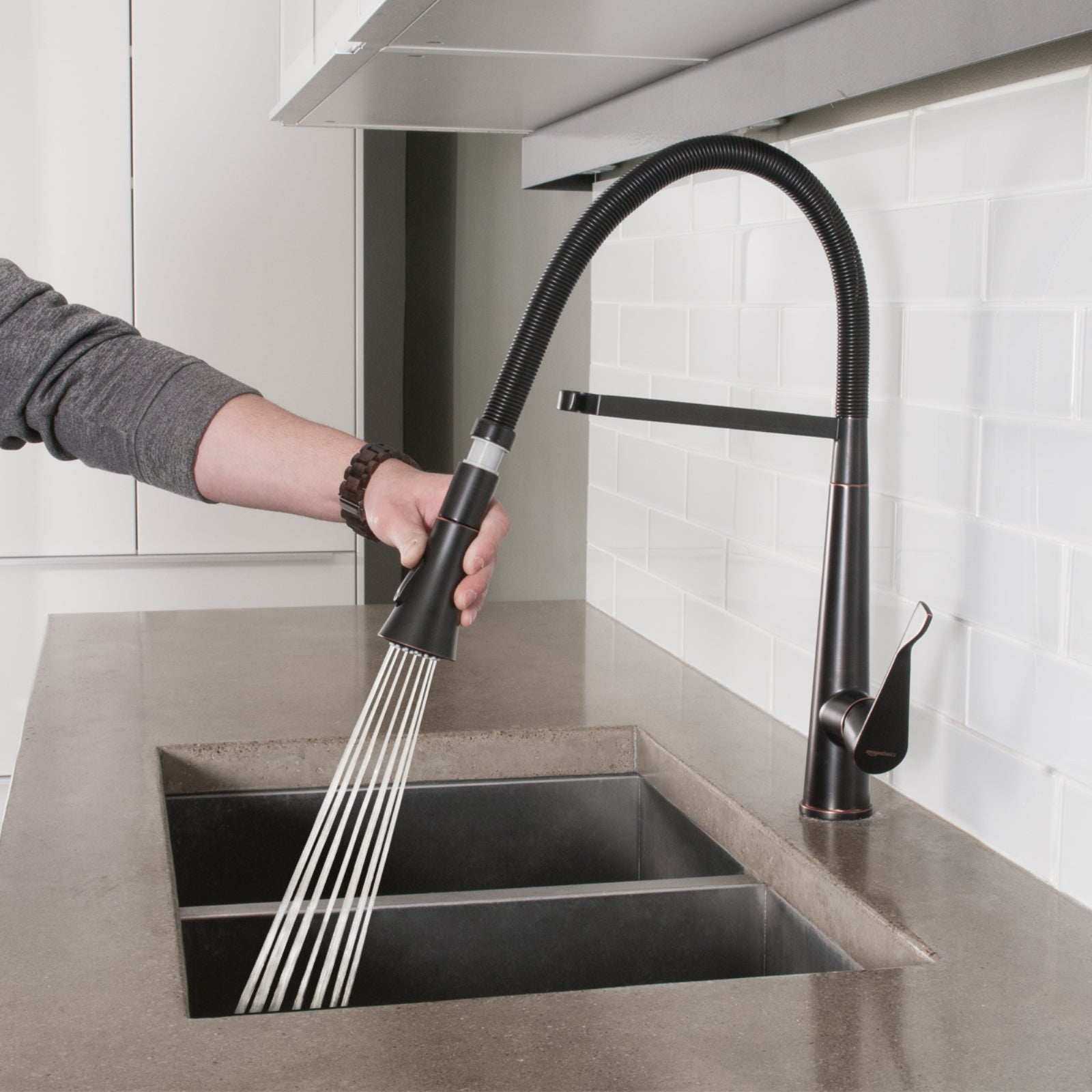 Pro-Style Flexible Sprayer Kitchen Faucet, Oil-Rubbed Bronze