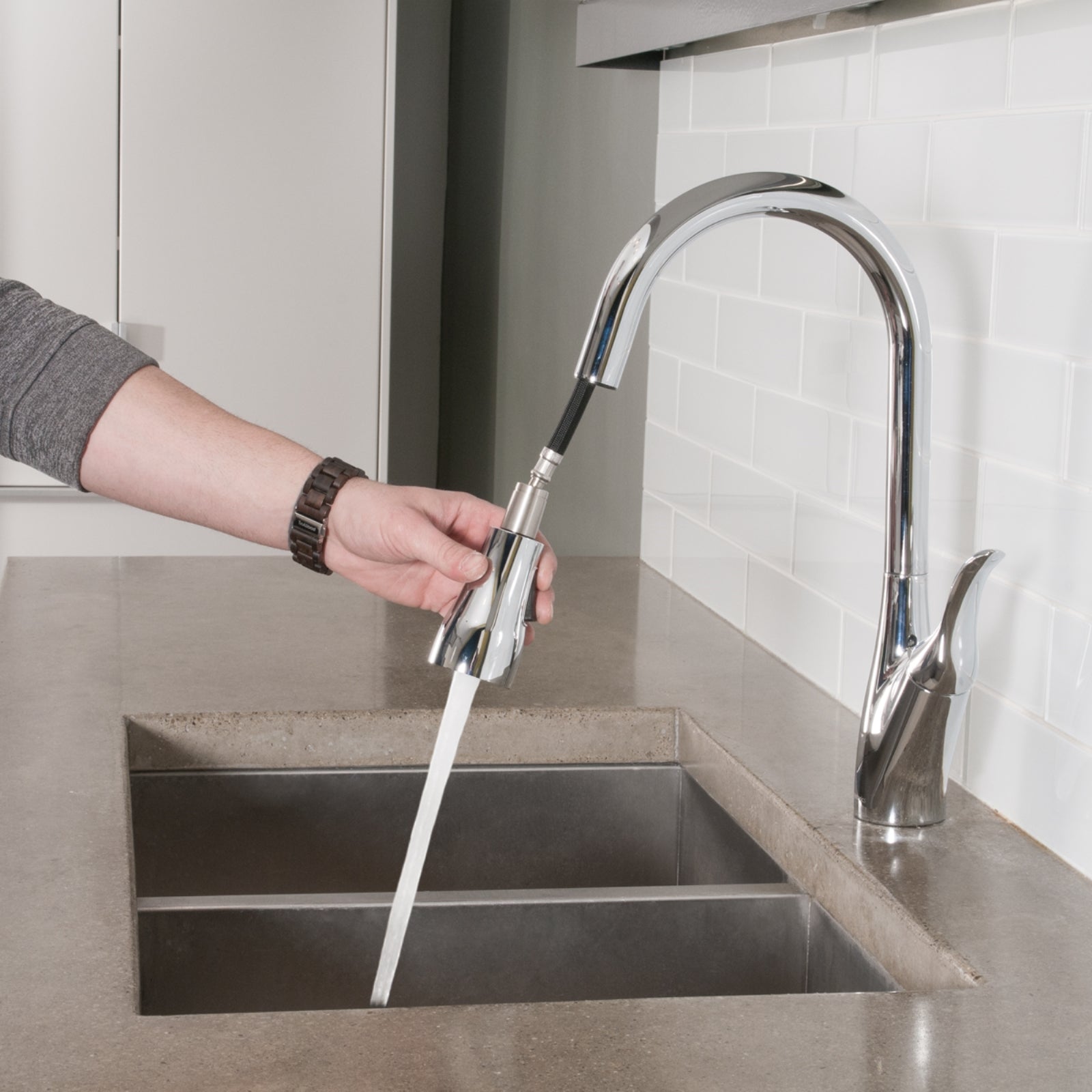 Single-Handled Kitchen Pull-Down Sprayer Faucet, Polished Chrome