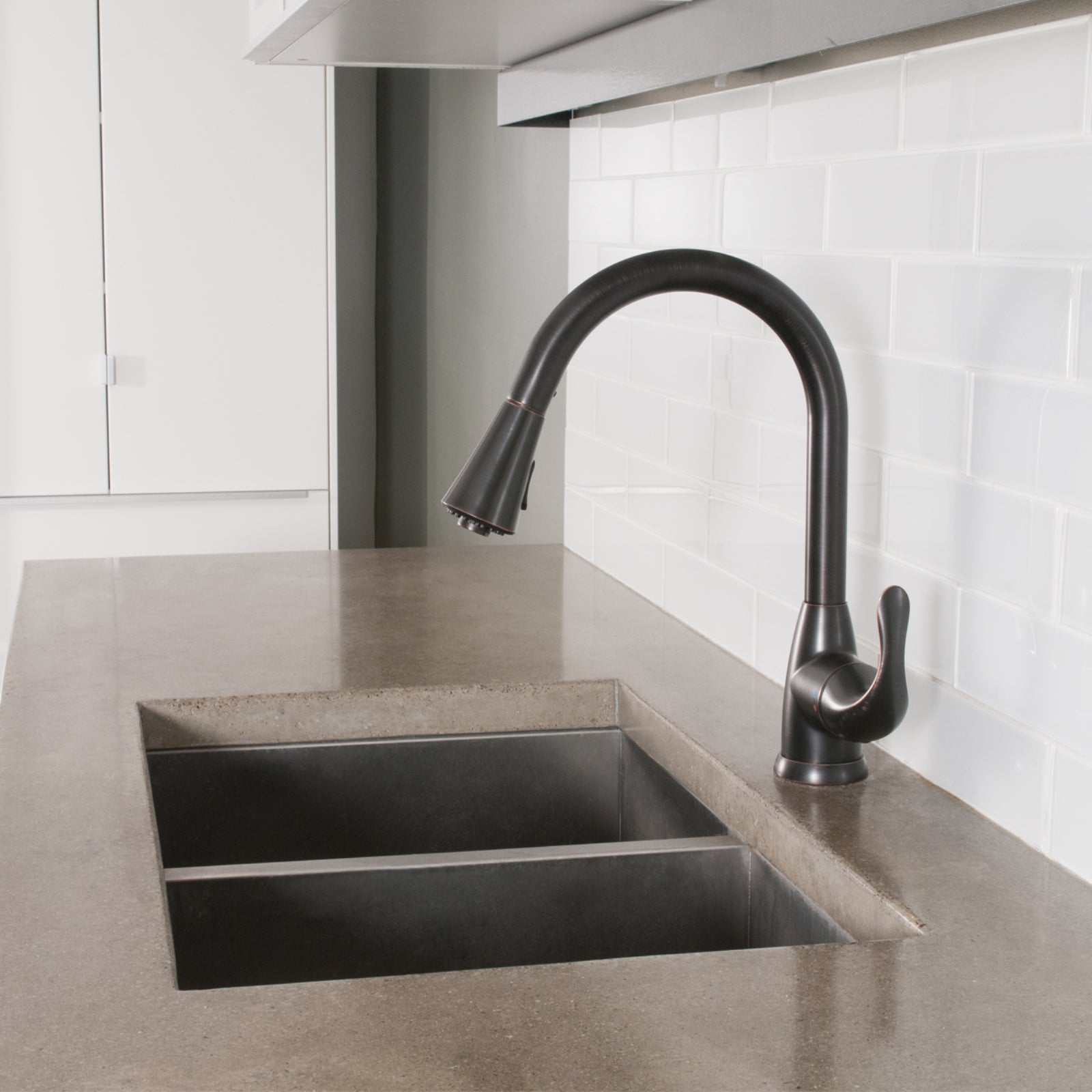 Standard Pull-Down Kitchen Faucet, Oil-Rubbed Bronze