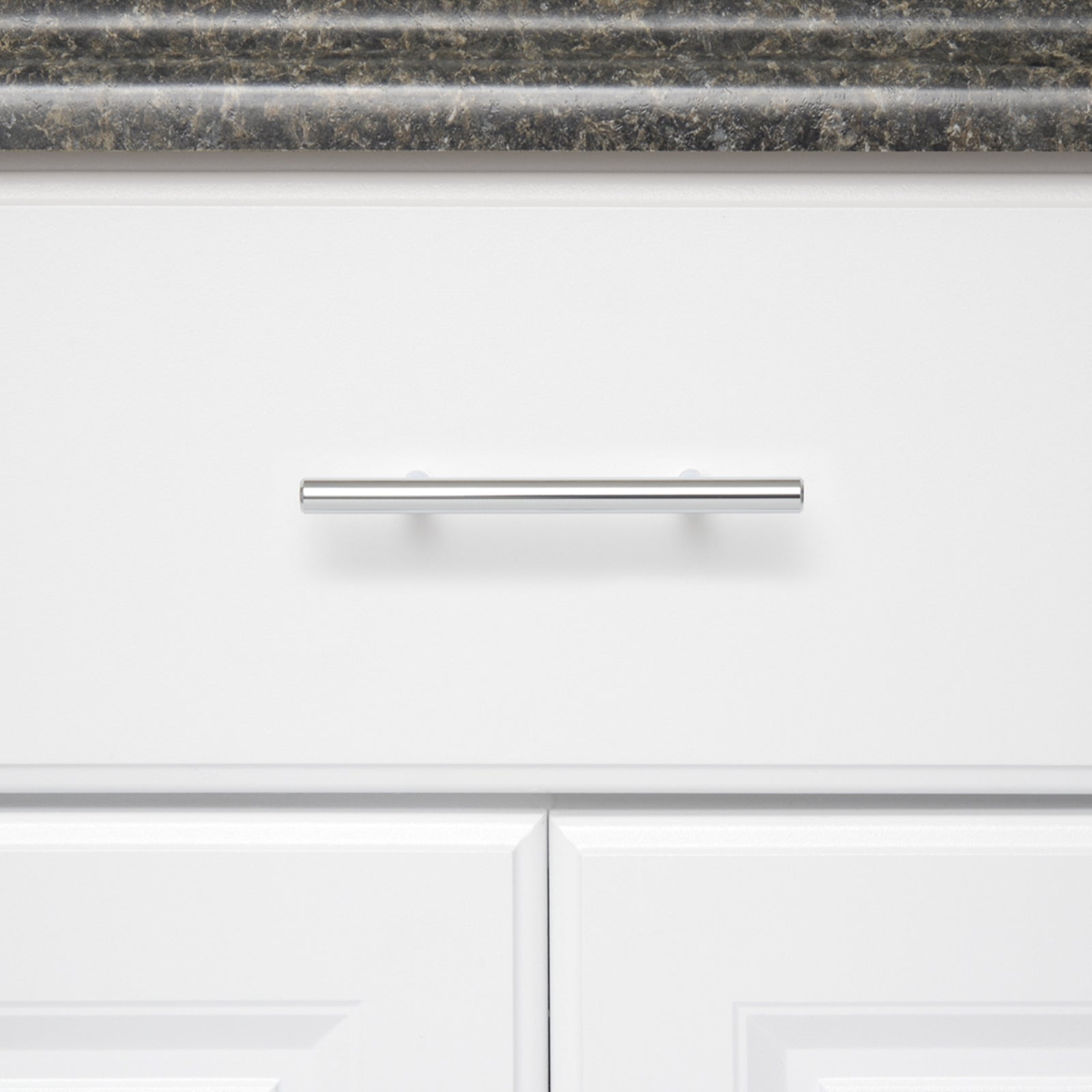 South Main Hardware Euro Bar Cabinet Handle (3/8