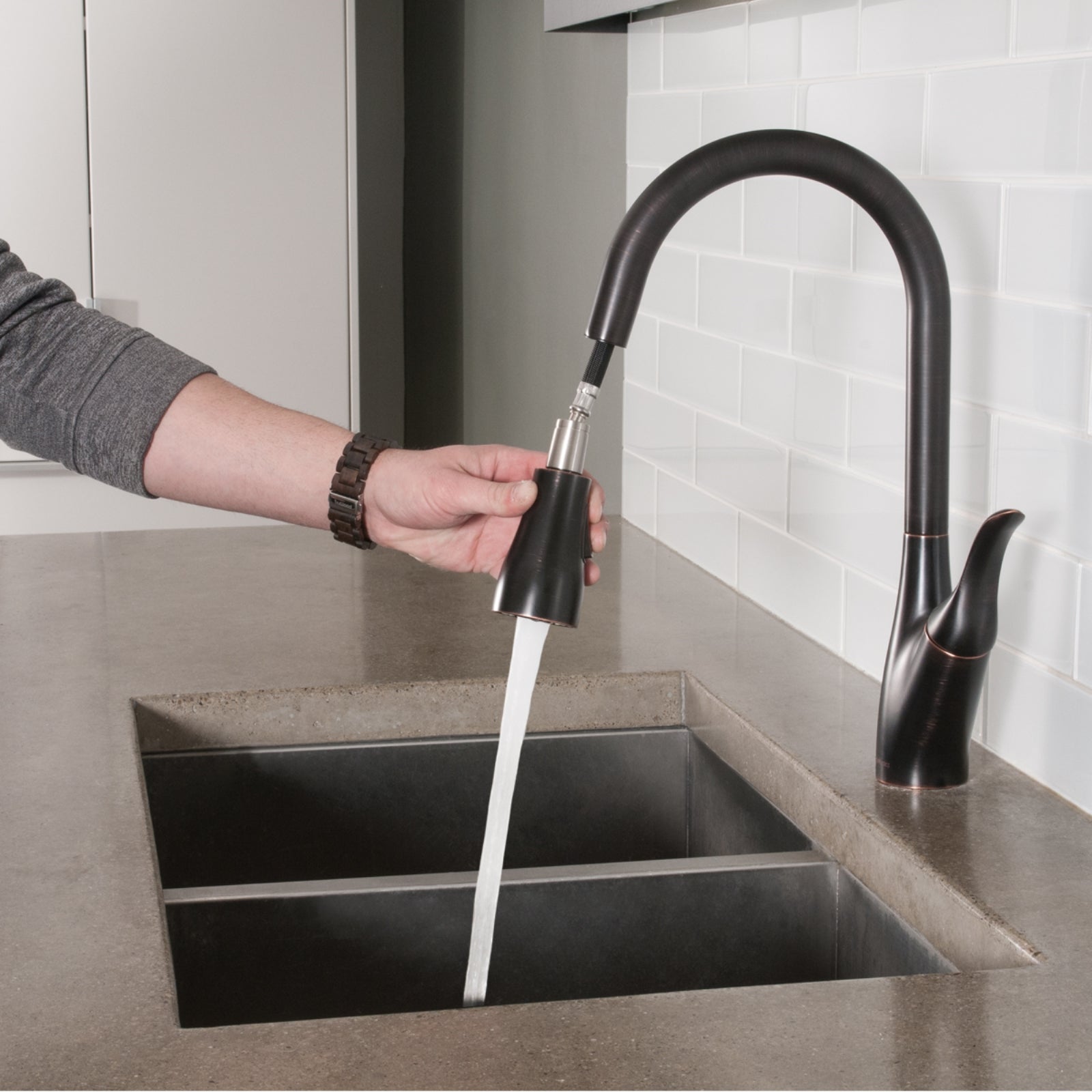 Single-Handled Kitchen Pull-Down Sprayer Faucet, Oil-Rubbed Bronze