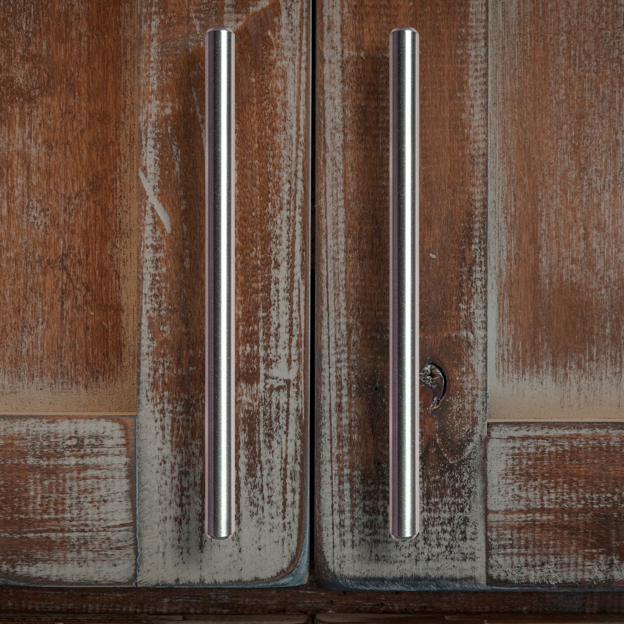 South Main Hardware Euro Bar Cabinet Handle (3/8