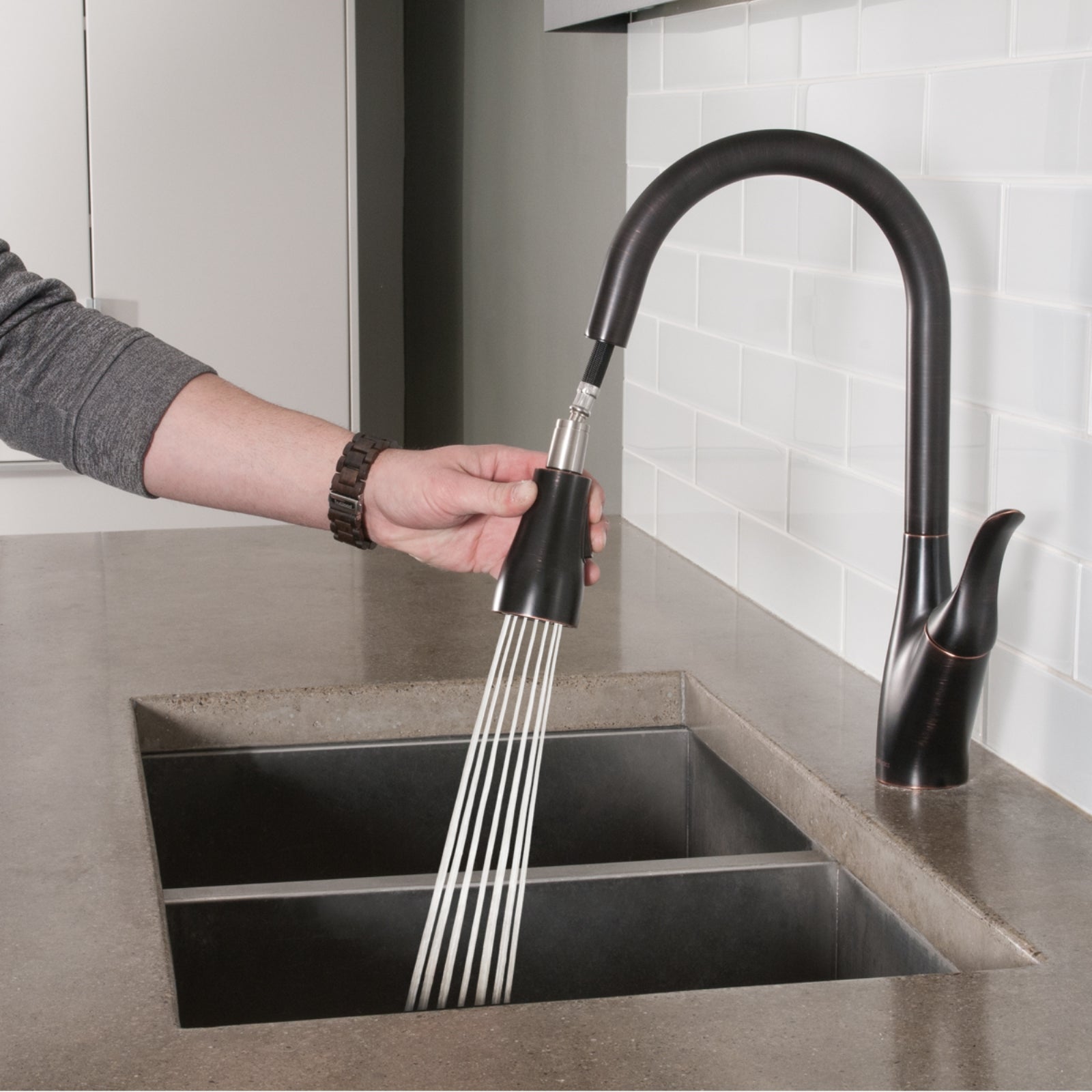 Single-Handled Kitchen Pull-Down Sprayer Faucet, Oil-Rubbed Bronze