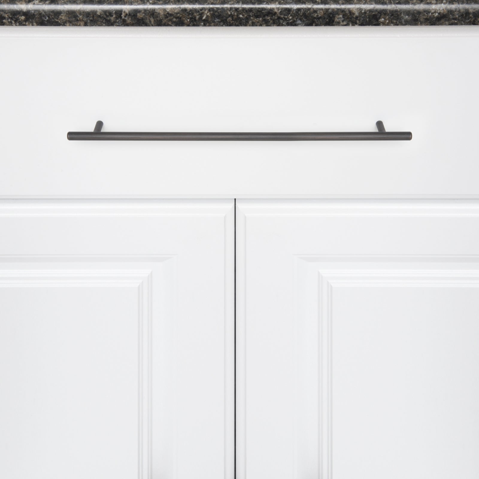 South Main Hardware Euro Bar Cabinet Handle (3/8