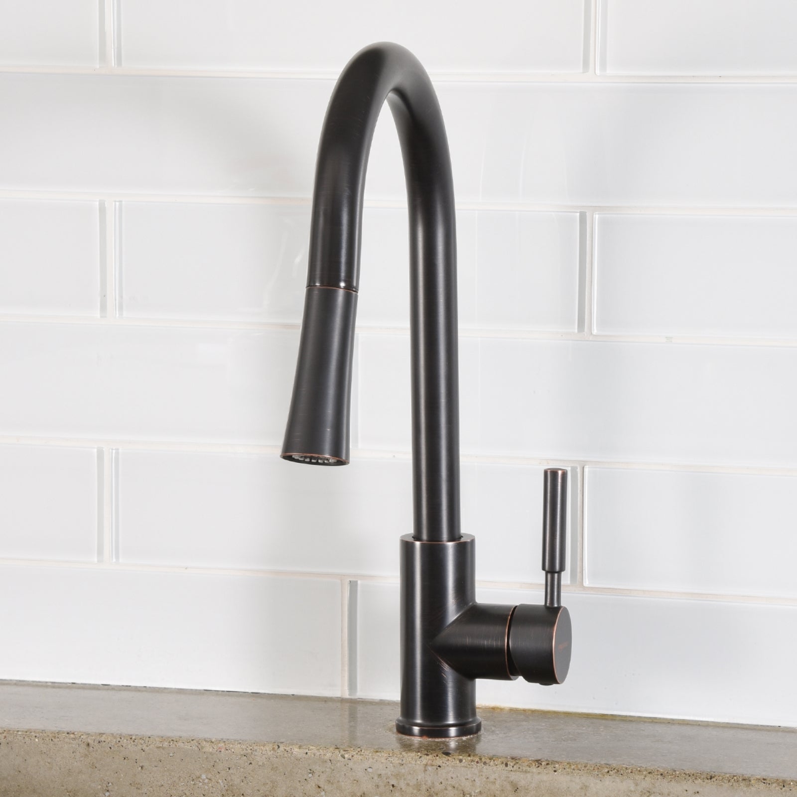 Modern Single-Handled Kitchen Pull-Down Sprayer Faucet, Oil-Rubbed Bronze