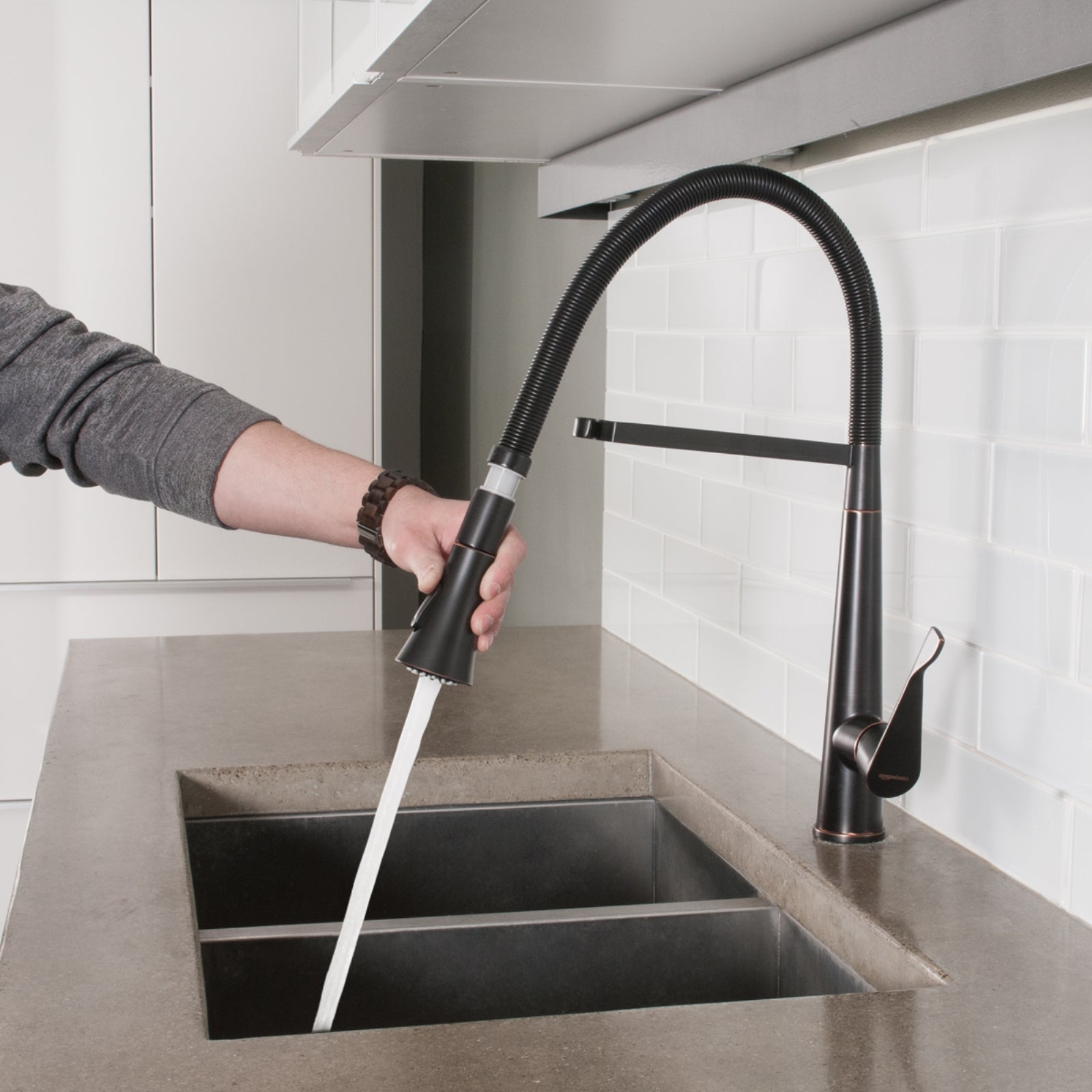 Pro-Style Flexible Sprayer Kitchen Faucet, Oil-Rubbed Bronze